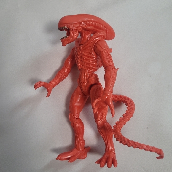 Aliens Xenomorph 7" Drone Xeno Fully Poseable Figure Lot - Picture 6 of 11